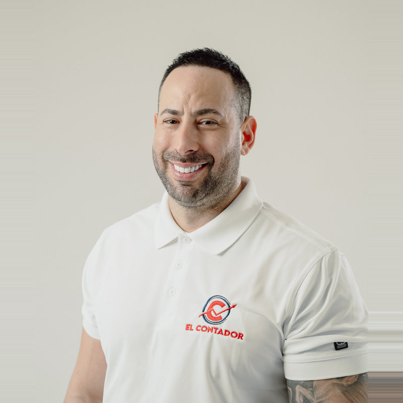 Erick, manager de El Contador Hialeah West